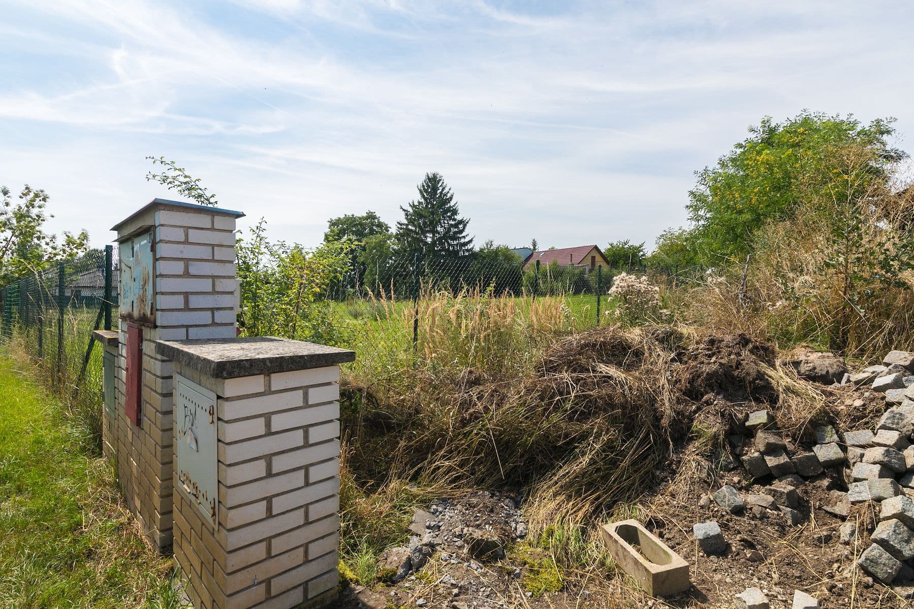 Prodej pozemku 1.240 m², Květinová, Čakovičky, Středočeský kraj Prodej pozemku 1.240 m², Květinová, Čakovičky, Středočeský kraj