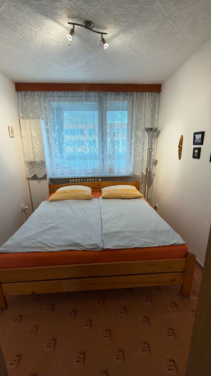 Pronájem bytu 2+kk 43 m², Moravcova, Kolín, Středočeský kraj Pronájem bytu 2+kk 43 m², Moravcova, Kolín, Středočeský kraj