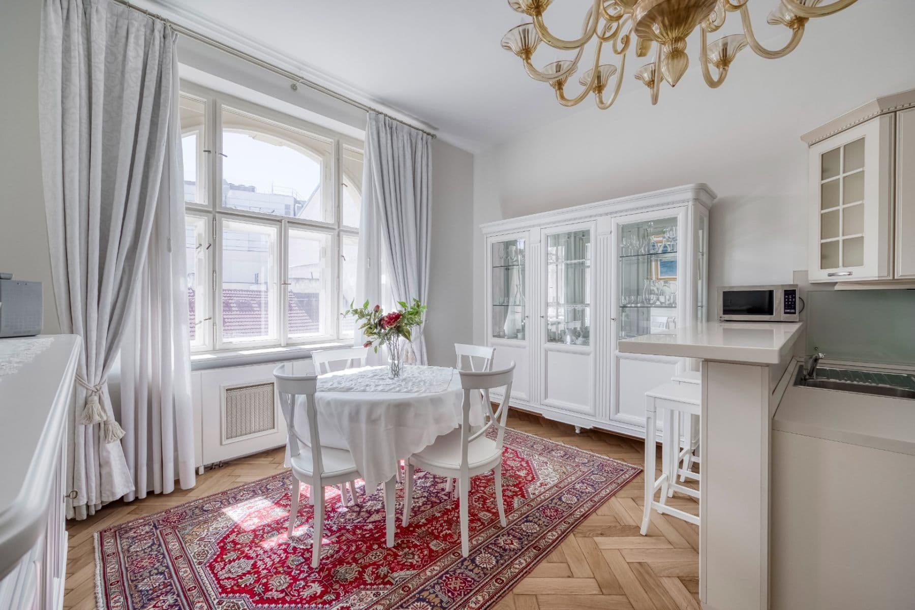 Pronájem bytu 2+1 78 m², Truhlářská, Praha, Praha Pronájem bytu 2+1 78 m², Truhlářská, Praha, Praha