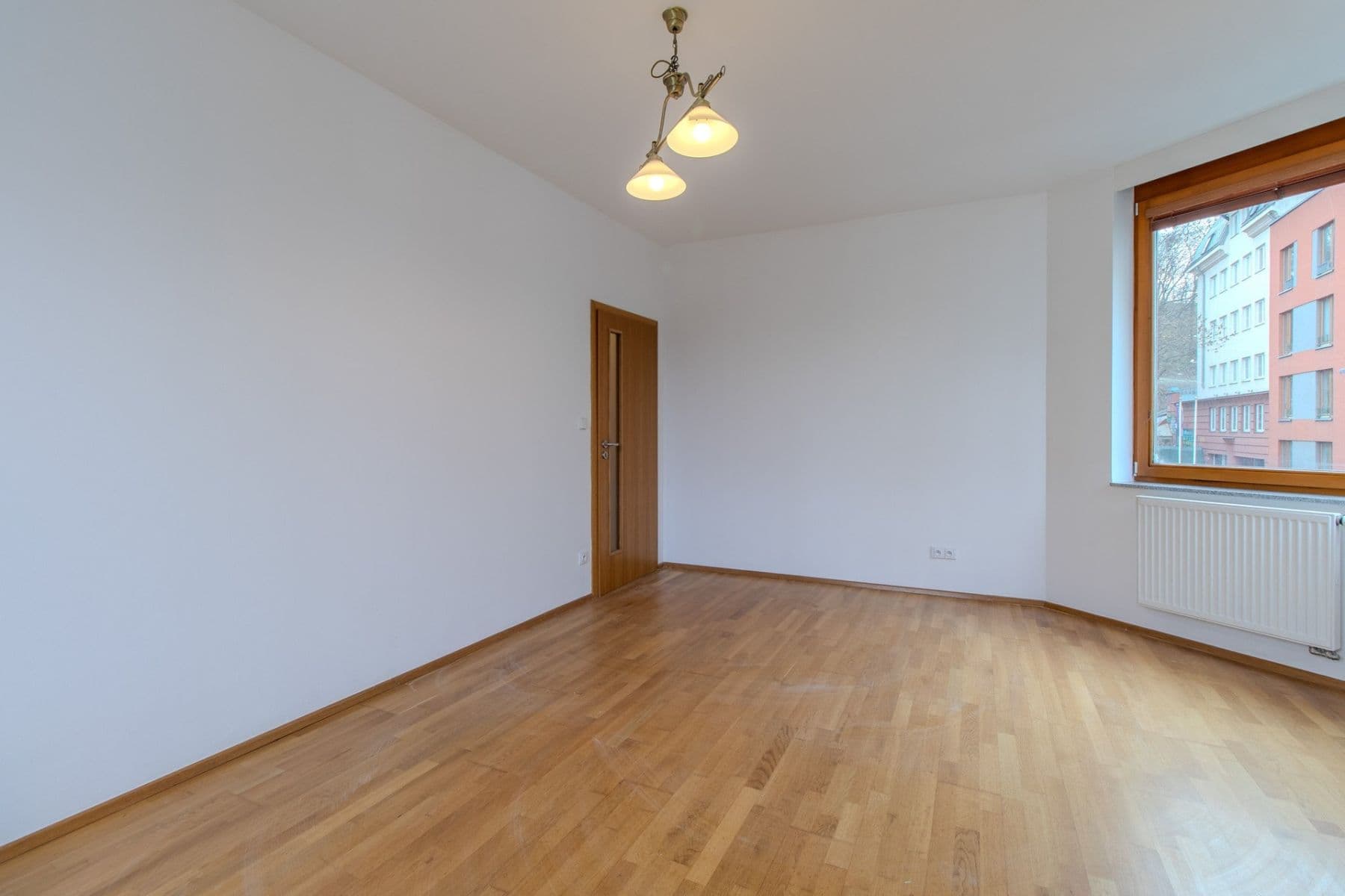 Pronájem bytu 3+kk 85 m², Jeseniova, Praha, Praha Pronájem bytu 3+kk 85 m², Jeseniova, Praha, Praha