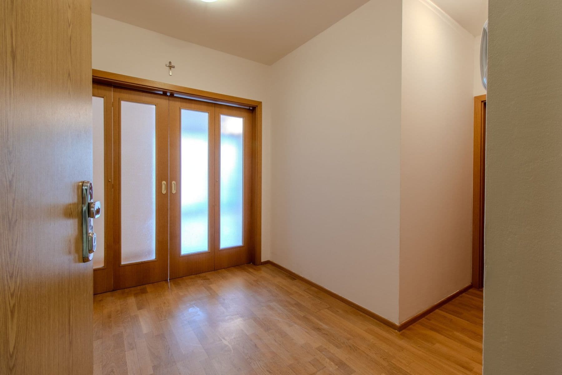 Pronájem bytu 3+kk 85 m², Jeseniova, Praha, Praha Pronájem bytu 3+kk 85 m², Jeseniova, Praha, Praha