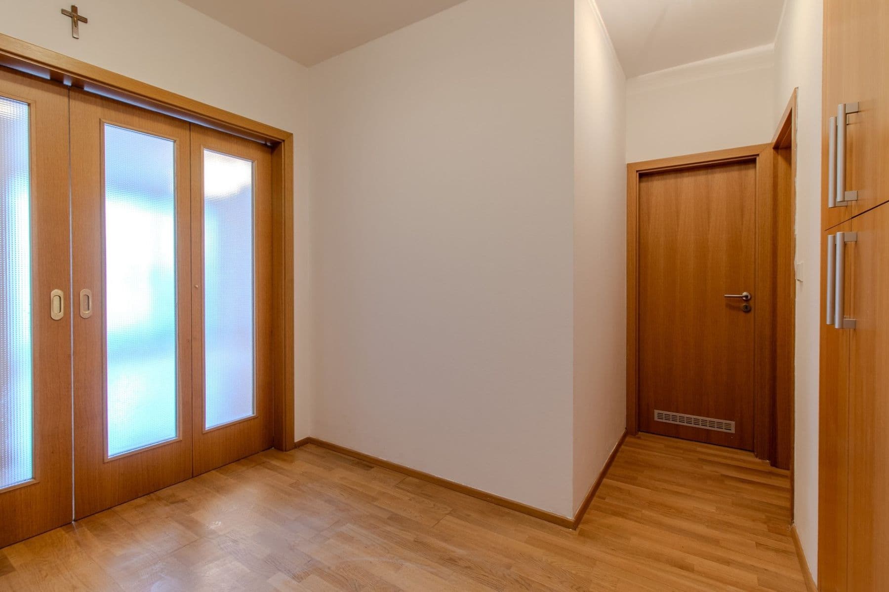 Pronájem bytu 3+kk 85 m², Jeseniova, Praha, Praha Pronájem bytu 3+kk 85 m², Jeseniova, Praha, Praha