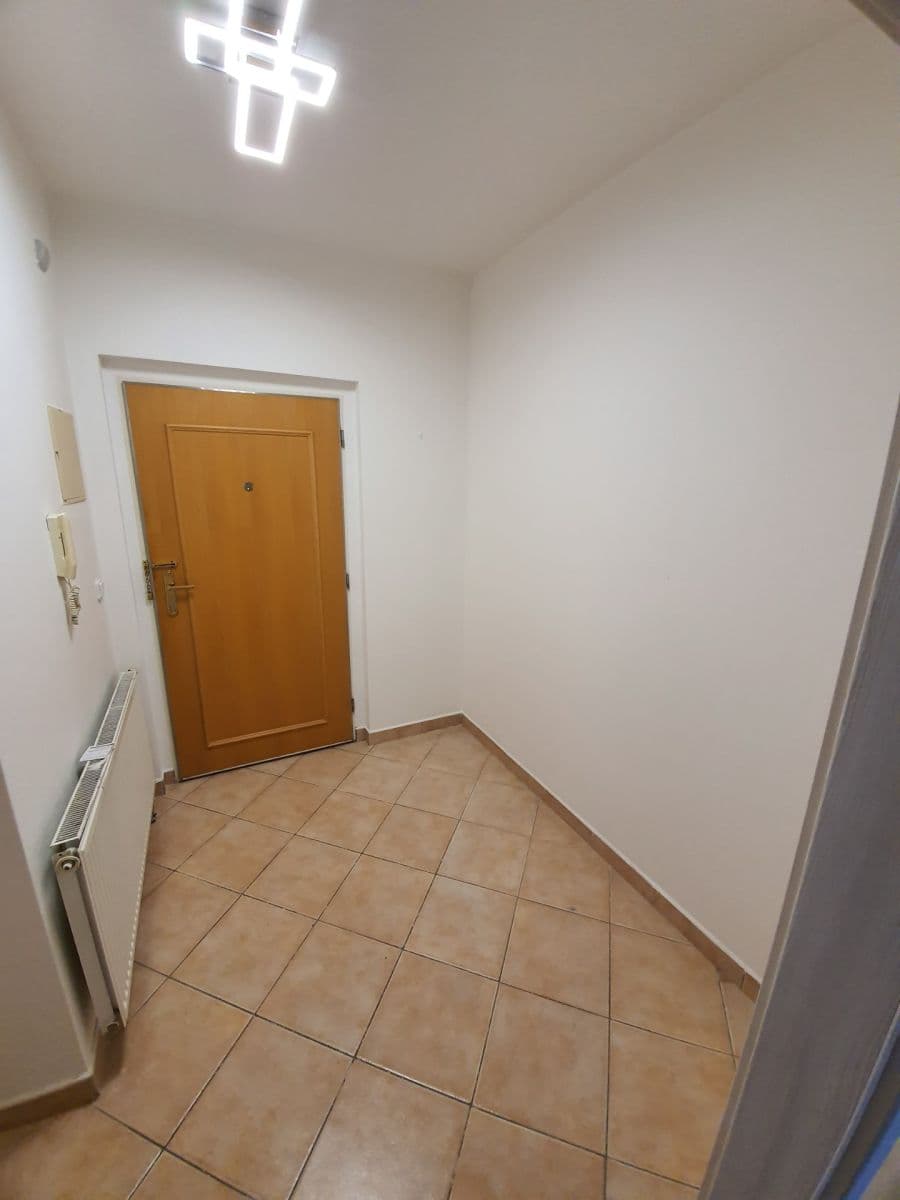 Pronájem bytu 2+kk 50 m², Janýrova, Praha, Praha Pronájem bytu 2+kk 50 m², Janýrova, Praha, Praha