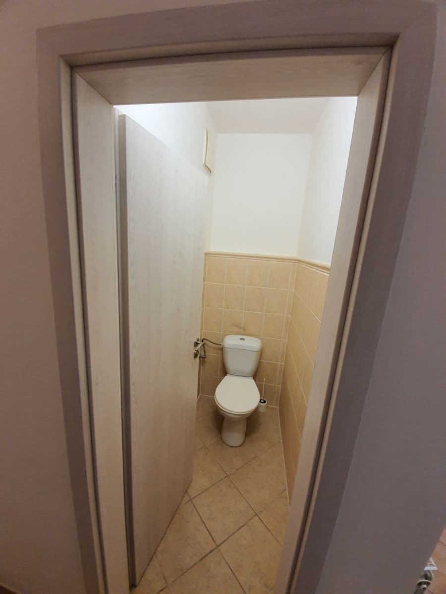 Pronájem bytu 2+kk 50 m², Janýrova, Praha, Praha Pronájem bytu 2+kk 50 m², Janýrova, Praha, Praha