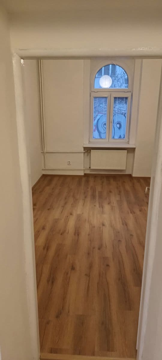 Pronájem bytu 2+1 48 m², Kozácká, Praha, Praha Pronájem bytu 2+1 48 m², Kozácká, Praha, Praha