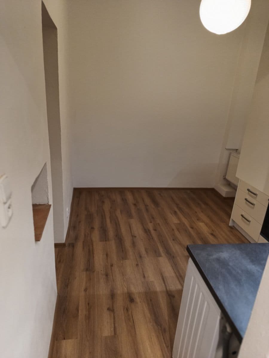 Pronájem bytu 2+1 48 m², Kozácká, Praha, Praha Pronájem bytu 2+1 48 m², Kozácká, Praha, Praha