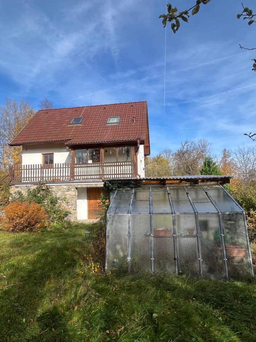 Prodej domu 104 m², pozemek 4.412 m², Strážov, Plzeňský kraj Prodej domu 104 m², pozemek 4.412 m², Strážov, Plzeňský kraj