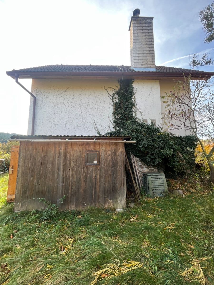 Prodej domu 104 m², pozemek 4.412 m², Strážov, Plzeňský kraj Prodej domu 104 m², pozemek 4.412 m², Strážov, Plzeňský kraj