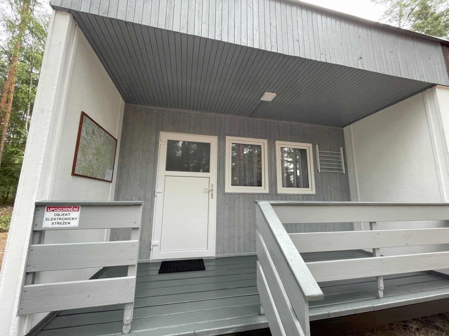 Prodej chaty, chalupy 35 m², pozemek 100 m², Pod Borným, Doksy, Liberecký kraj Prodej chaty, chalupy 35 m², pozemek 100 m², Pod Borným, Doksy, Liberecký kraj