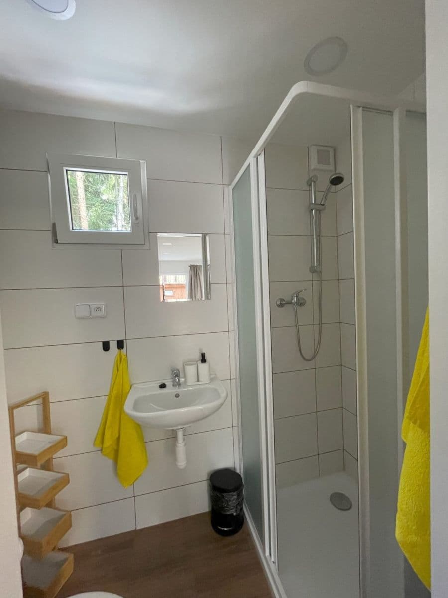 Prodej chaty, chalupy 35 m², pozemek 100 m², Pod Borným, Doksy, Liberecký kraj Prodej chaty, chalupy 35 m², pozemek 100 m², Pod Borným, Doksy, Liberecký kraj