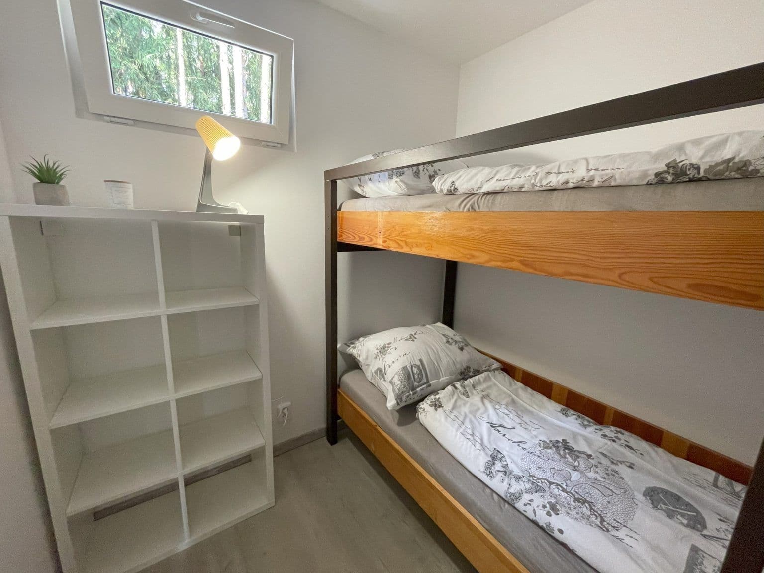 Prodej chaty, chalupy 35 m², pozemek 100 m², Pod Borným, Doksy, Liberecký kraj Prodej chaty, chalupy 35 m², pozemek 100 m², Pod Borným, Doksy, Liberecký kraj