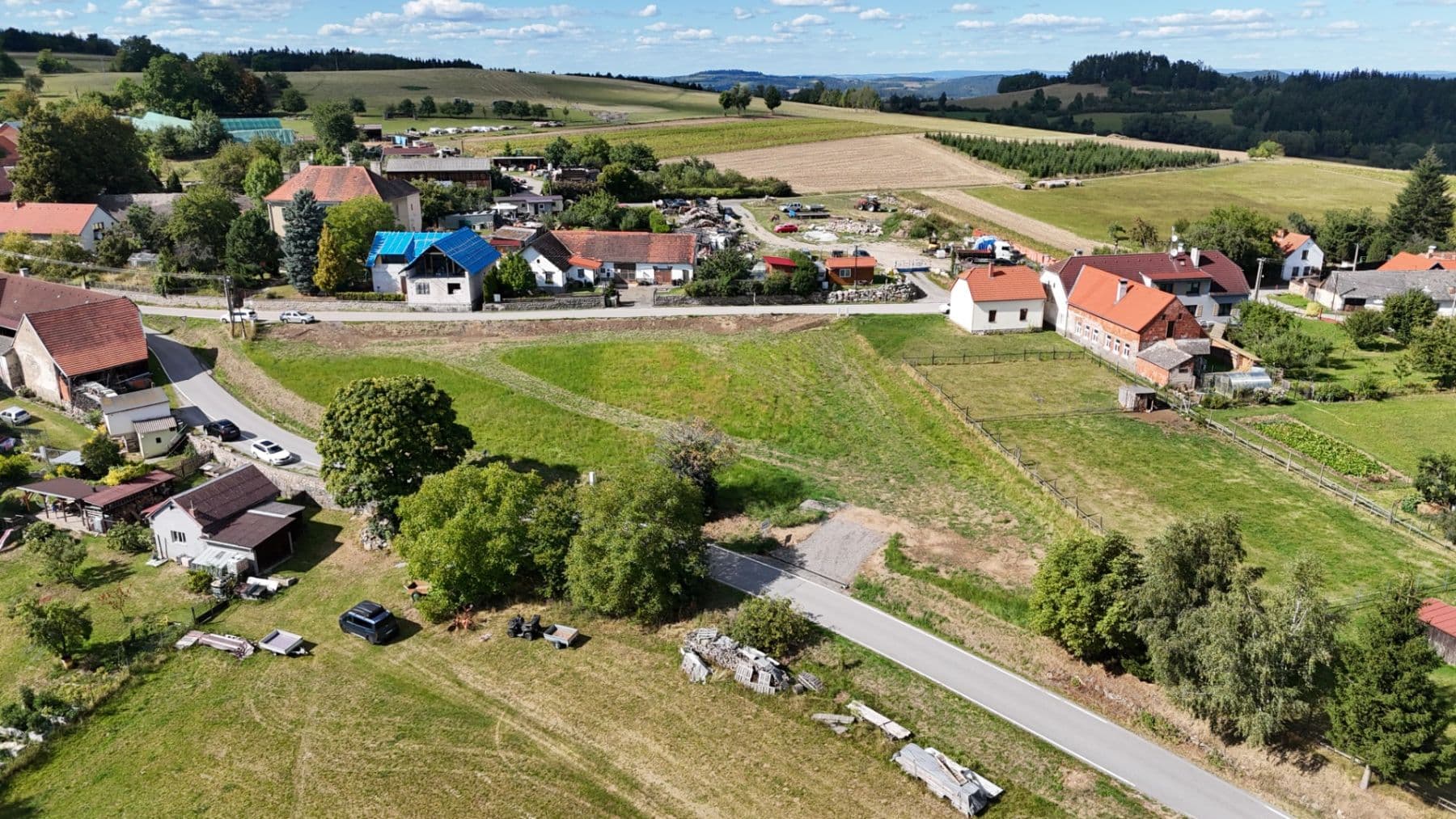 Prodej pozemku 1.119 m², Čestice, Jihočeský kraj Prodej pozemku 1.119 m², Čestice, Jihočeský kraj