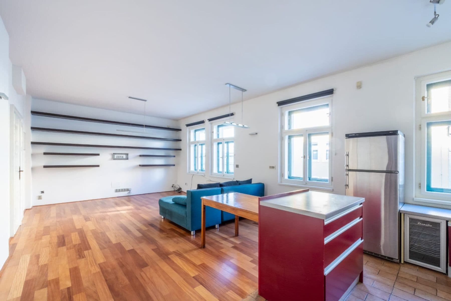 Pronájem bytu 2+kk 57 m², Roháčova, Praha, Praha Pronájem bytu 2+kk 57 m², Roháčova, Praha, Praha