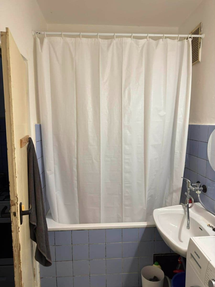 Pronájem bytu 3+kk 70 m², Loosova, Brno, Jihomoravský kraj Pronájem bytu 3+kk 70 m², Loosova, Brno, Jihomoravský kraj