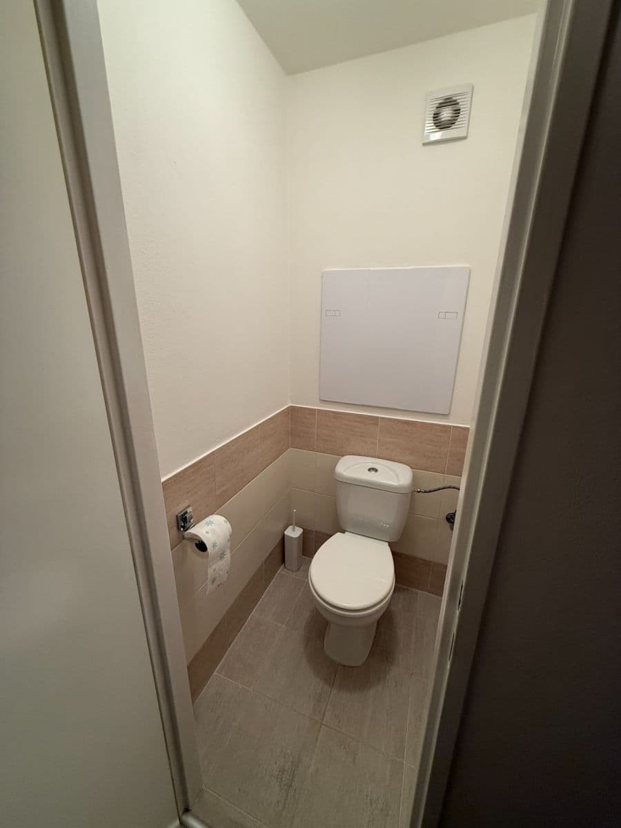 Pronájem bytu 2+kk 43 m², Luhovská, Praha, Praha Pronájem bytu 2+kk 43 m², Luhovská, Praha, Praha