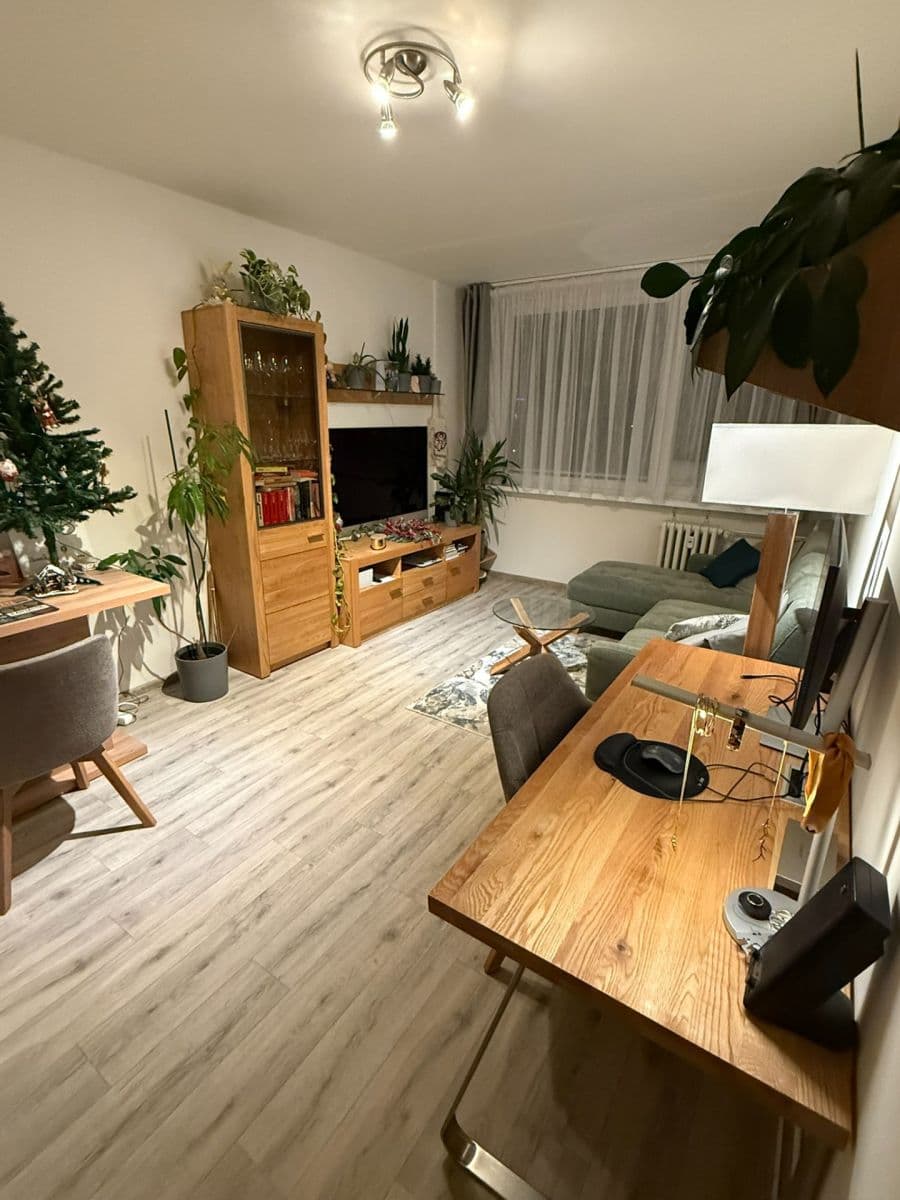 Pronájem bytu 2+kk 43 m², Luhovská, Praha, Praha Pronájem bytu 2+kk 43 m², Luhovská, Praha, Praha
