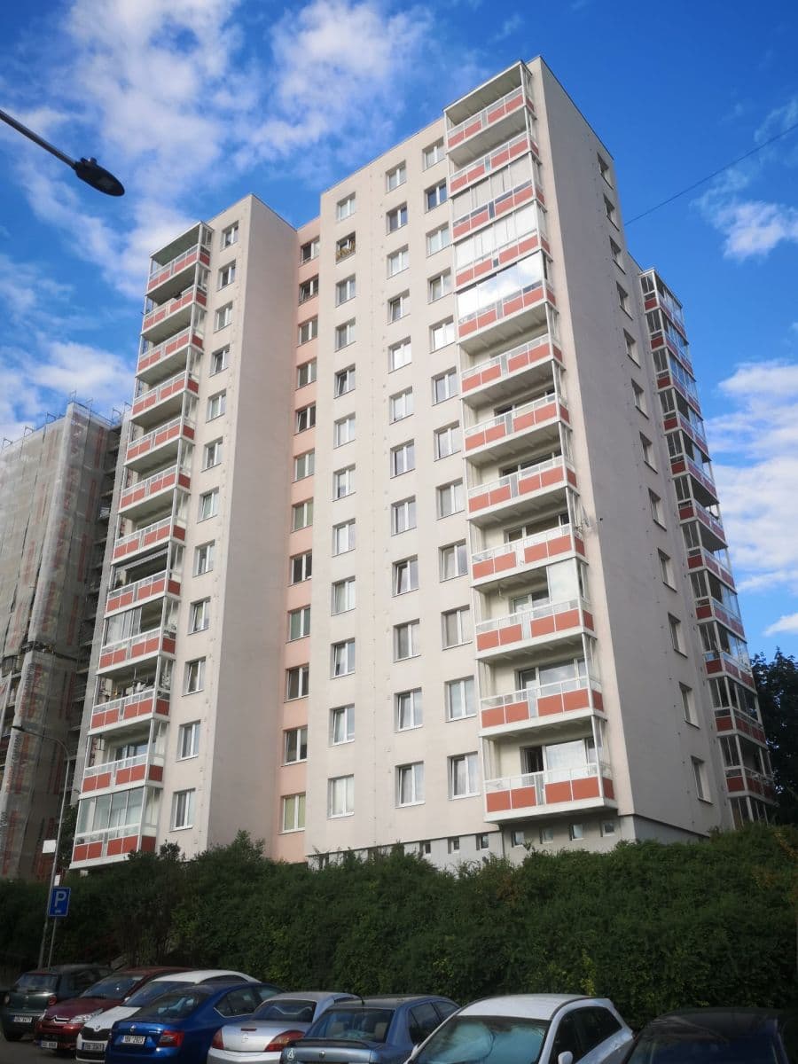 Pronájem bytu 3+1 65 m², Neužilova, Brno, Jihomoravský kraj Pronájem bytu 3+1 65 m², Neužilova, Brno, Jihomoravský kraj