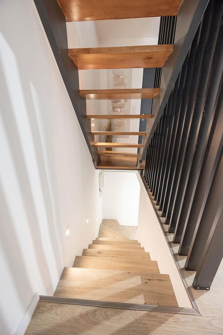 Prodej domu 95 m², pozemek 185 m², Hohe Wiese 71, Braunschweig, Dolní Sasko Prodej domu 95 m², pozemek 185 m², Hohe Wiese 71, Braunschweig, Dolní Sasko