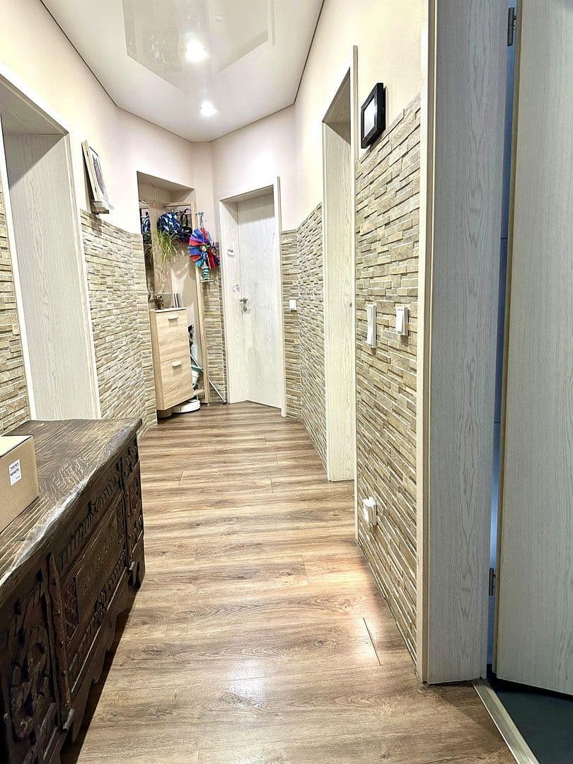 Prodej bytu 3+kk 93 m², Essen, Severní Porýní-Vestfálsko Prodej bytu 3+kk 93 m², Essen, Severní Porýní-Vestfálsko