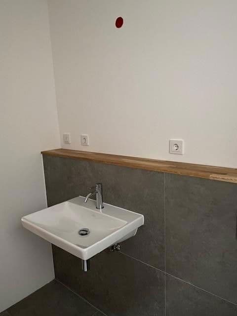 Pronájem bytu 3+1 110 m², Hamburg, Hamburg Pronájem bytu 3+1 110 m², Hamburg, Hamburg