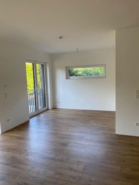 Pronájem bytu 3+1 110 m², Hamburg, Hamburg Pronájem bytu 3+1 110 m², Hamburg, Hamburg