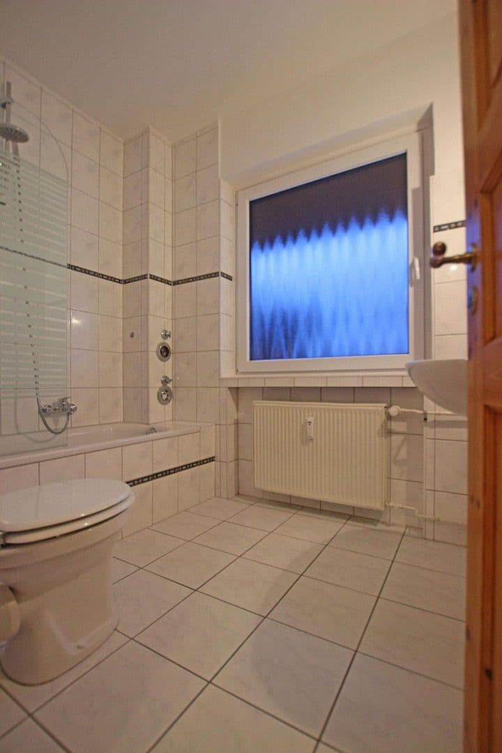 Pronájem bytu 3+1 88 m², Ludwig-Uhland-Weg 6, Geesthacht, Šlesvicko-Holštýnsko Pronájem bytu 3+1 88 m², Ludwig-Uhland-Weg 6, Geesthacht, Šlesvicko-Holštýnsko