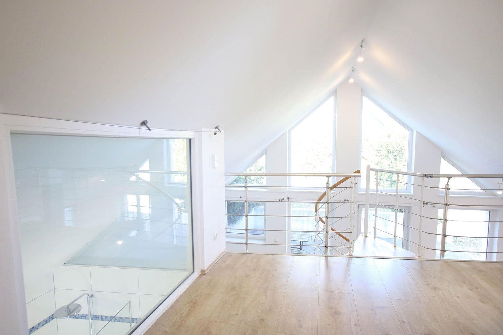 Pronájem bytu 3+1 88 m², St.Pölten, Dolní Rakousko Pronájem bytu 3+1 88 m², St.Pölten, Dolní Rakousko