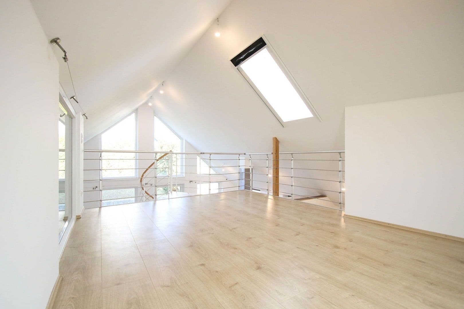 Pronájem domu 88 m², pozemek 200 m², St.Pölten, Dolní Rakousko Pronájem domu 88 m², pozemek 200 m², St.Pölten, Dolní Rakousko