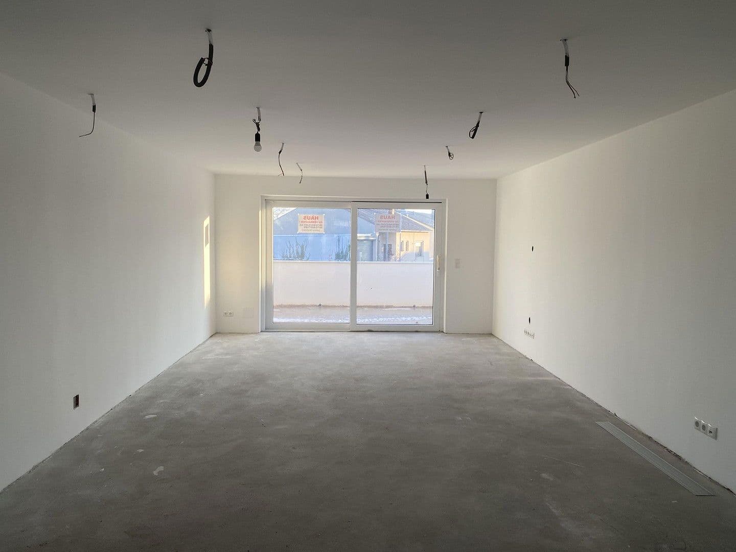 Prodej domu 104 m², pozemek 843 m², Hirschfeldspitz 28, Neusiedl am See, Hradsko Prodej domu 104 m², pozemek 843 m², Hirschfeldspitz 28, Neusiedl am See, Hradsko