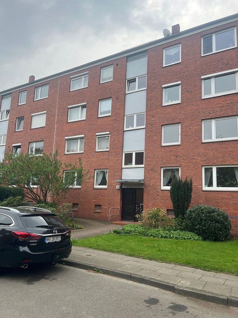 Prodej bytu 3+1 73 m², Hamburg, Hamburg Prodej bytu 3+1 73 m², Hamburg, Hamburg