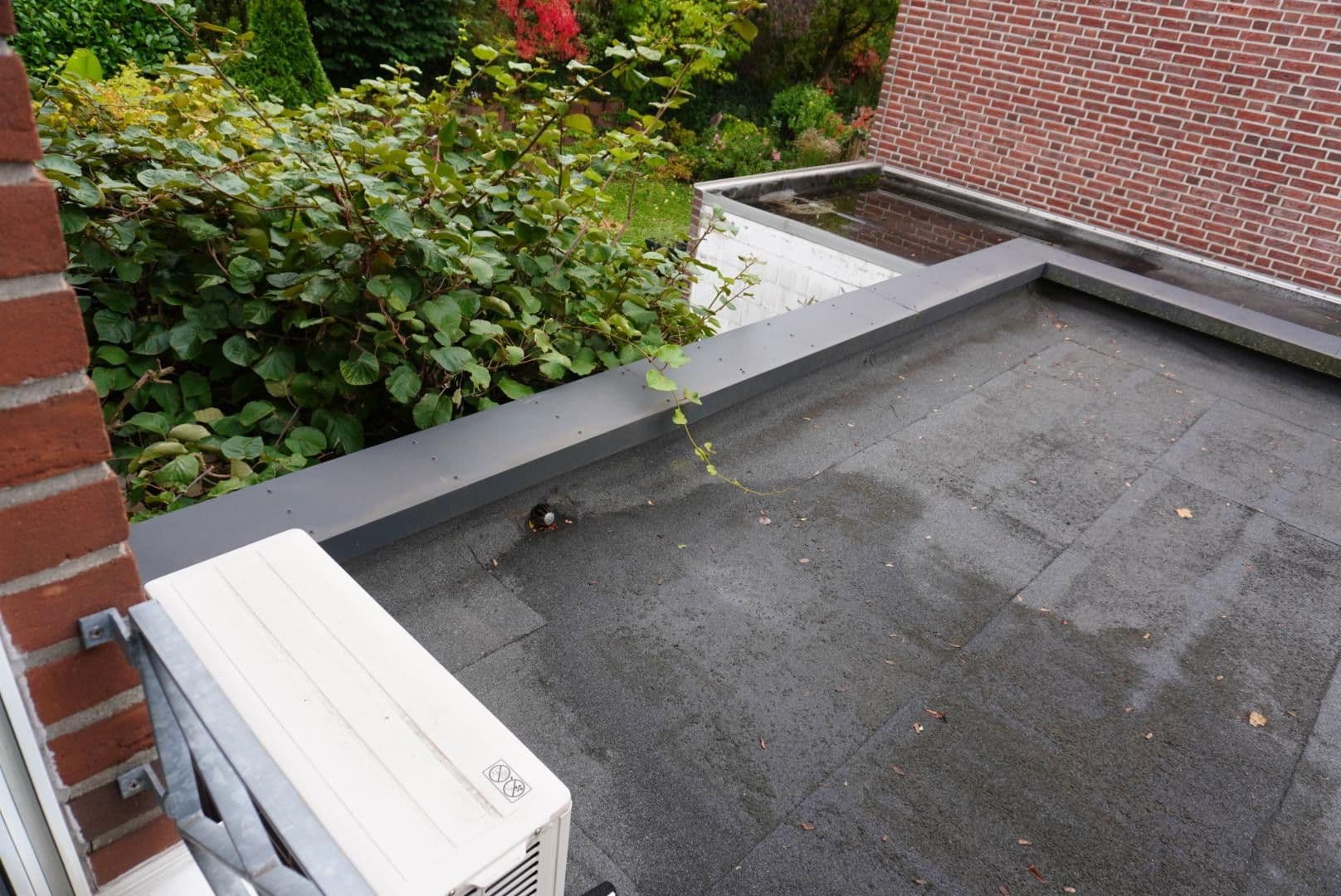 Prodej domu 147 m², pozemek 303 m², Gladbacher Straße 280, Neuss, Severní Porýní-Vestfálsko Prodej domu 147 m², pozemek 303 m², Gladbacher Straße 280, Neuss, Severní Porýní-Vestfálsko