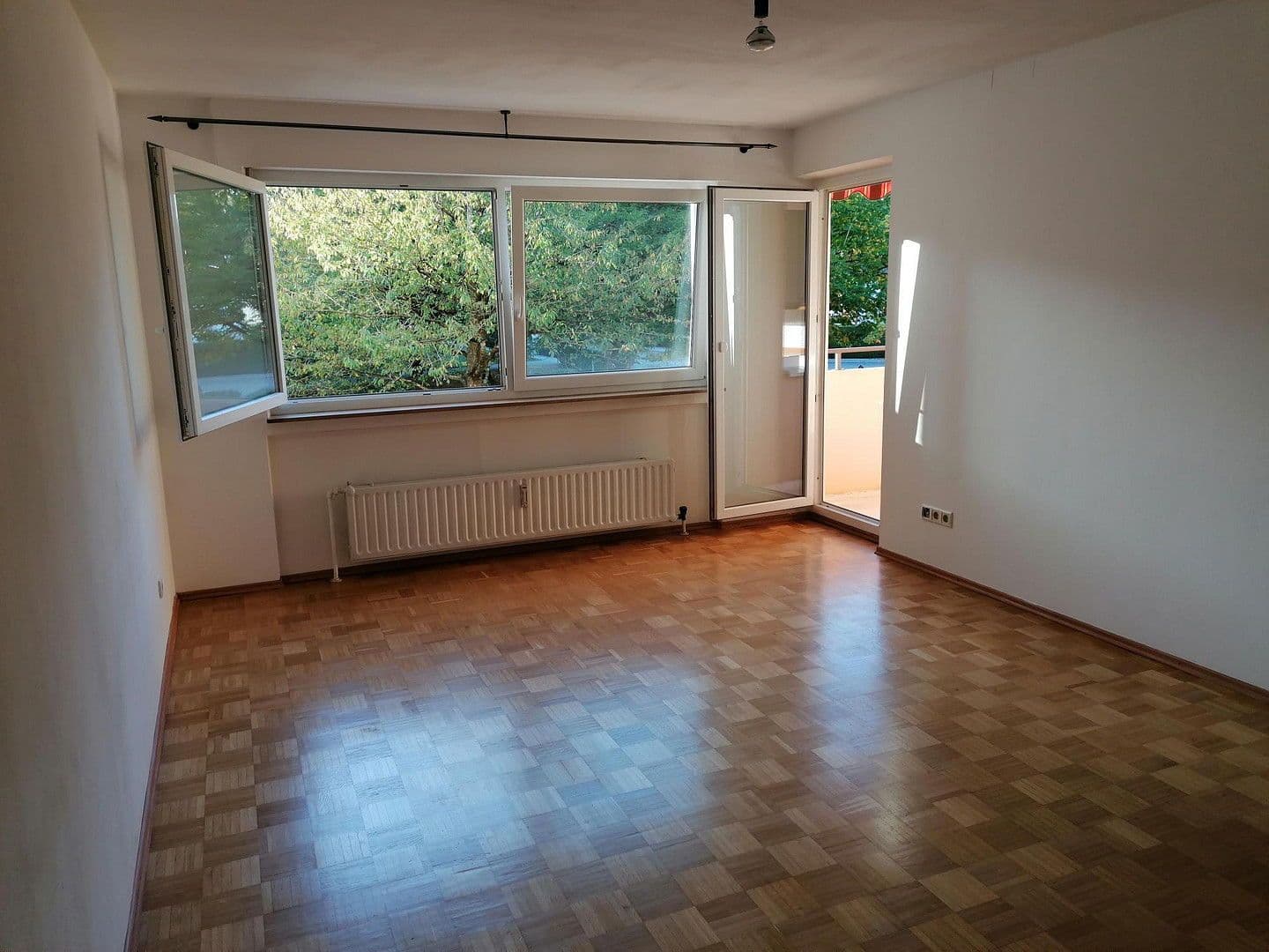 Prodej bytu 3+1 70 m², Zorneding, Bavorsko Prodej bytu 3+1 70 m², Zorneding, Bavorsko