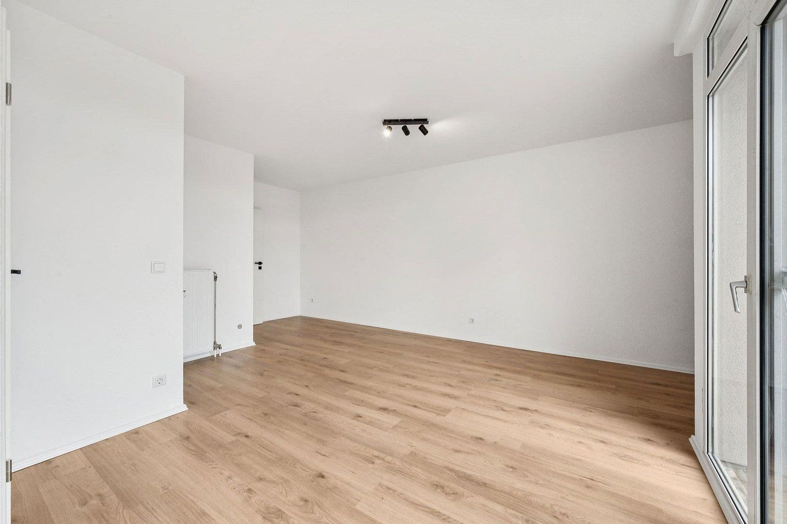 Prodej bytu 1+1 32 m², Tönisvorst, Severní Porýní-Vestfálsko Prodej bytu 1+1 32 m², Tönisvorst, Severní Porýní-Vestfálsko