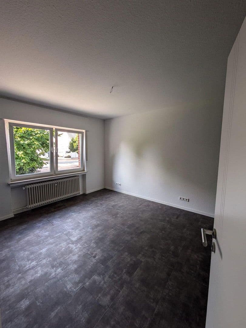 Prodej domu 120 m², pozemek 1.020 m², Gehrde, Dolní Sasko Prodej domu 120 m², pozemek 1.020 m², Gehrde, Dolní Sasko