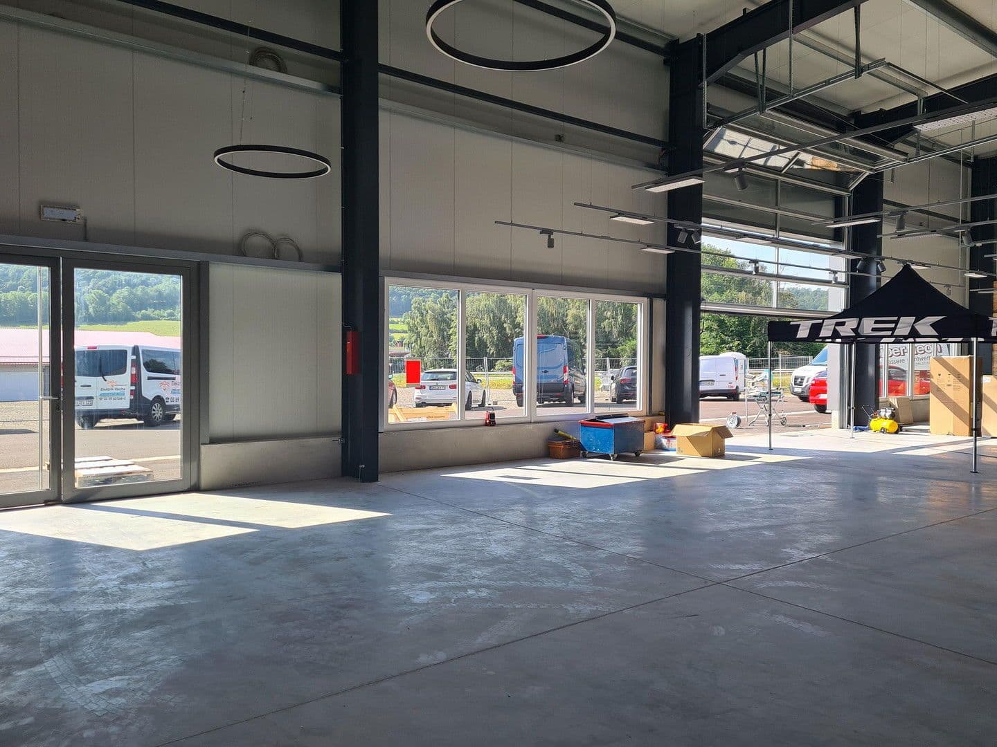 Pronájem nebytového prostoru 1.787 m², Im Rötchen 4, Friedewald, Hessen Pronájem nebytového prostoru 1.787 m², Im Rötchen 4, Friedewald, Hessen