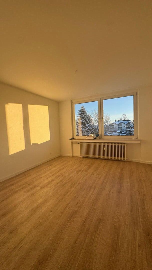 Pronájem bytu 3+1 72 m², Waldbröl, Severní Porýní-Vestfálsko Pronájem bytu 3+1 72 m², Waldbröl, Severní Porýní-Vestfálsko