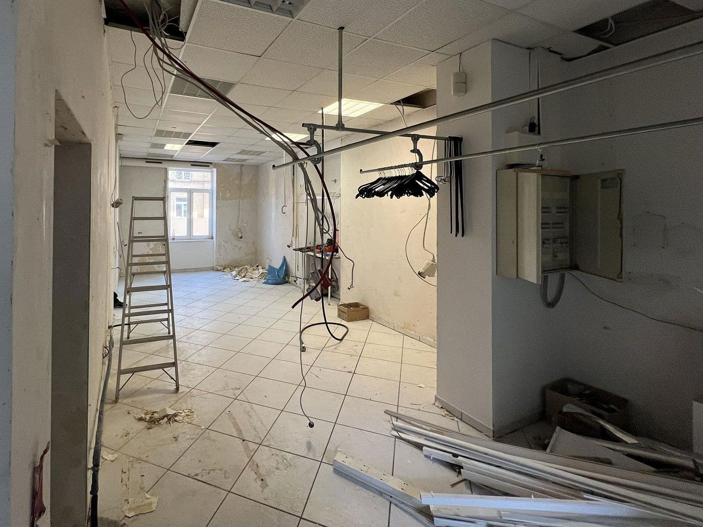 Pronájem nebytového prostoru 93 m², Königsteiner Str. 65a, Frankfurt am Main, Hessen Pronájem nebytového prostoru 93 m², Königsteiner Str. 65a, Frankfurt am Main, Hessen