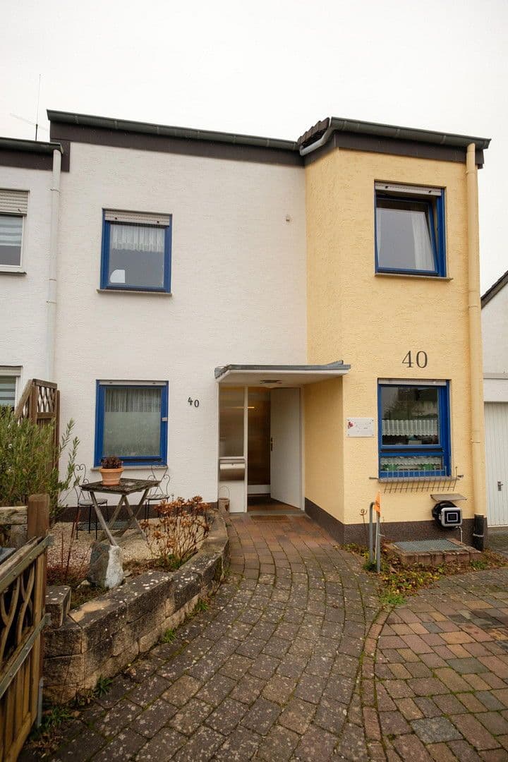 Prodej domu 117 m², pozemek 334 m², Neuwied, Porýní-Falc Prodej domu 117 m², pozemek 334 m², Neuwied, Porýní-Falc