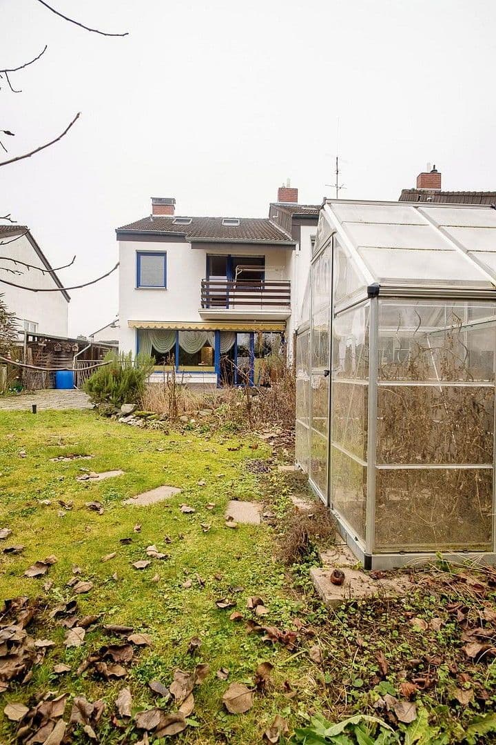 Prodej domu 117 m², pozemek 334 m², Neuwied, Porýní-Falc Prodej domu 117 m², pozemek 334 m², Neuwied, Porýní-Falc