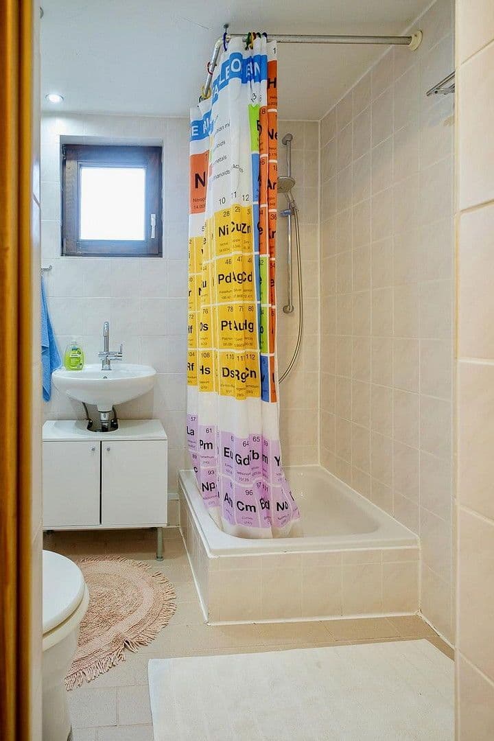 Prodej domu 117 m², pozemek 334 m², Neuwied, Porýní-Falc Prodej domu 117 m², pozemek 334 m², Neuwied, Porýní-Falc