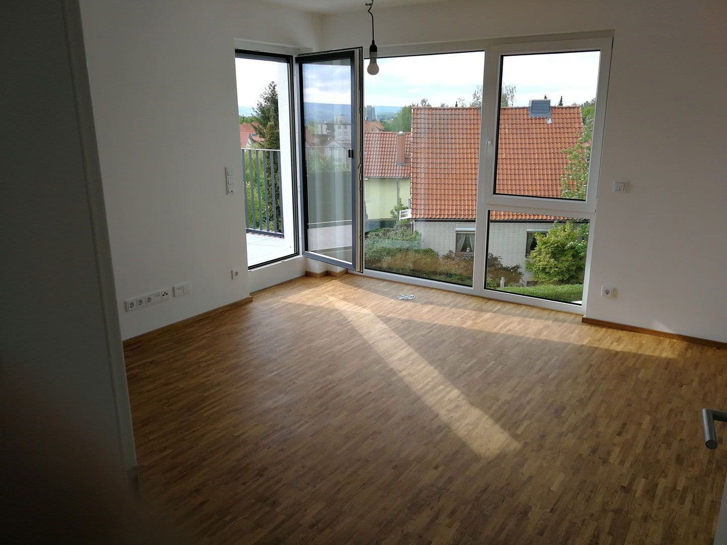 Pronájem bytu 4+1 125 m², Göttingen, Dolní Sasko Pronájem bytu 4+1 125 m², Göttingen, Dolní Sasko