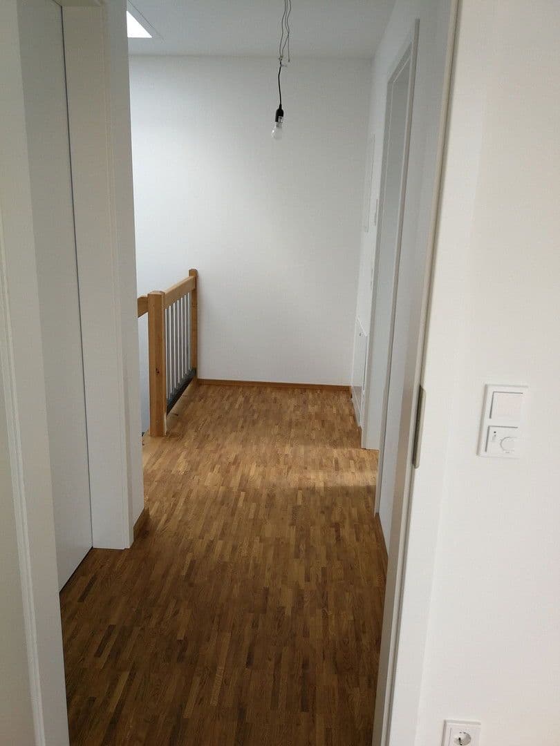 Pronájem bytu 4+1 125 m², Göttingen, Dolní Sasko Pronájem bytu 4+1 125 m², Göttingen, Dolní Sasko