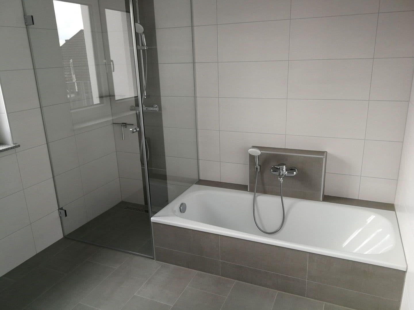 Pronájem bytu 4+1 125 m², Göttingen, Dolní Sasko Pronájem bytu 4+1 125 m², Göttingen, Dolní Sasko