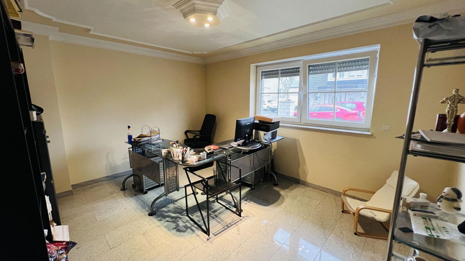 Pronájem bytu 7+1 266 m², Indianapolisstr.62, Köln, Severní Porýní-Vestfálsko Pronájem bytu 7+1 266 m², Indianapolisstr.62, Köln, Severní Porýní-Vestfálsko