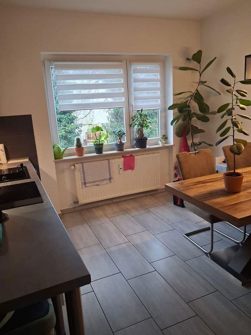 Pronájem bytu 2+1 49 m², Robert-Koch-Straße 10, Leverkusen, Severní Porýní-Vestfálsko Pronájem bytu 2+1 49 m², Robert-Koch-Straße 10, Leverkusen, Severní Porýní-Vestfálsko