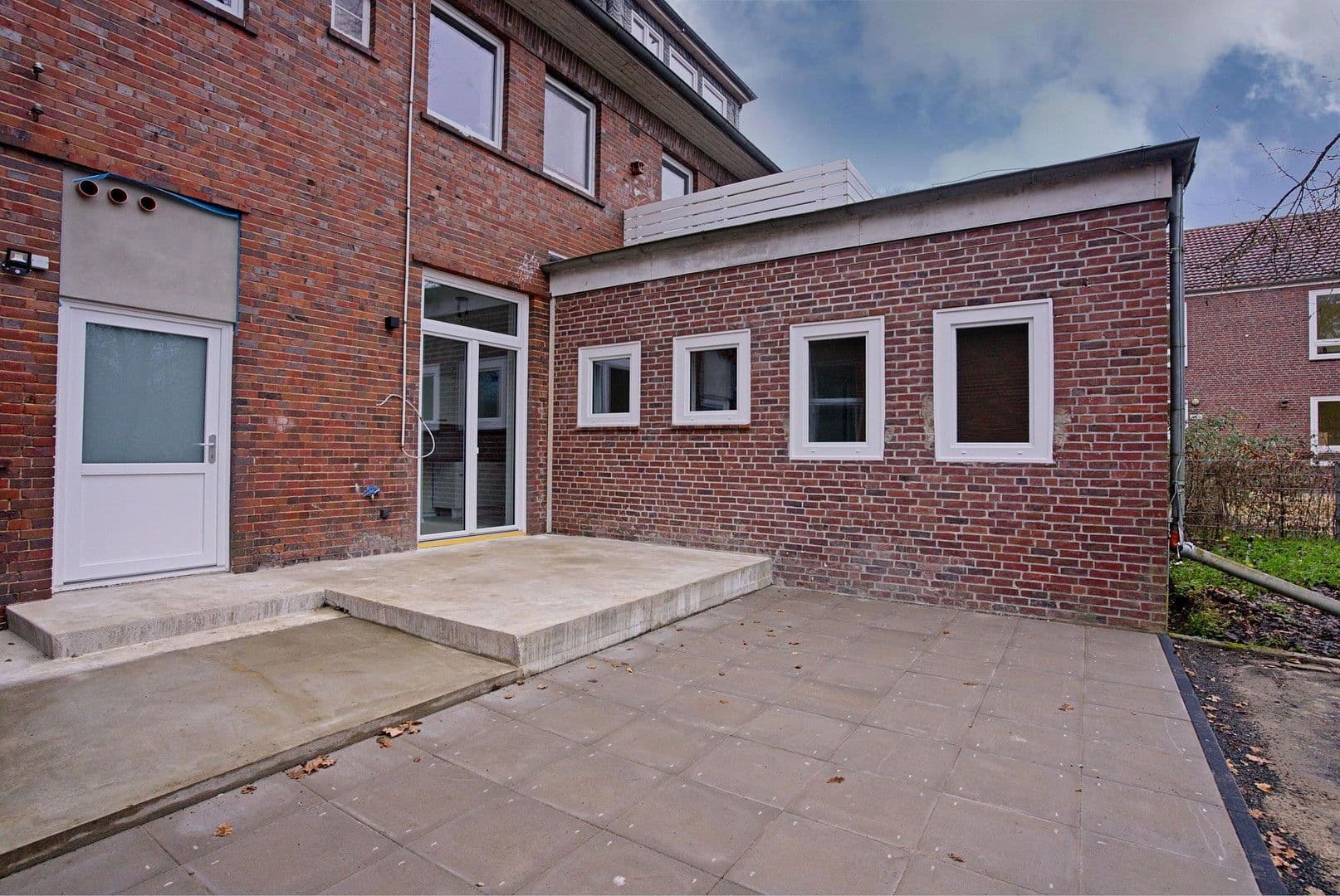 Pronájem bytu 4+1 130 m², Göhrdestraße 1a, Himbergen, Dolní Sasko Pronájem bytu 4+1 130 m², Göhrdestraße 1a, Himbergen, Dolní Sasko