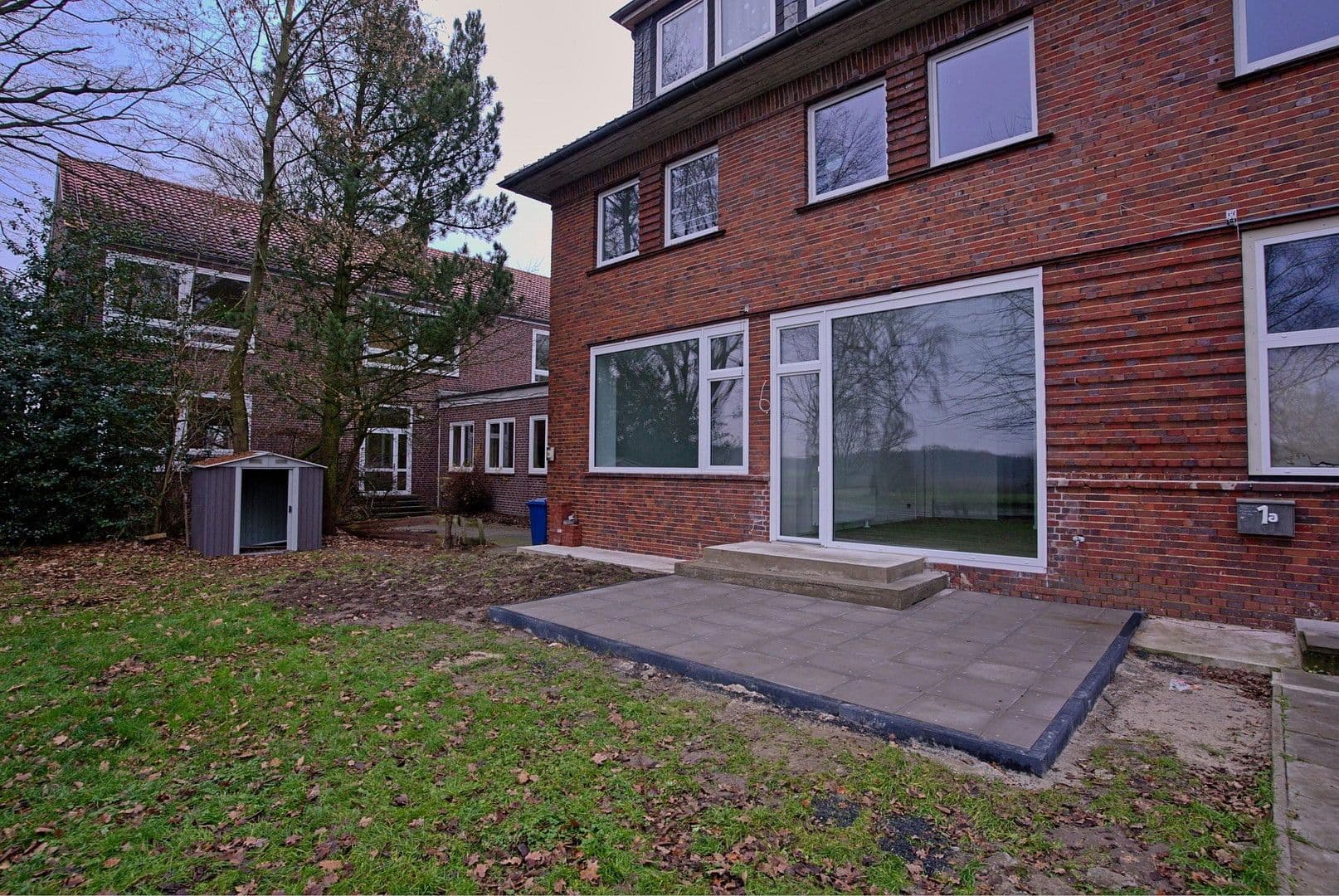 Pronájem bytu 4+1 130 m², Göhrdestraße 1a, Himbergen, Dolní Sasko Pronájem bytu 4+1 130 m², Göhrdestraße 1a, Himbergen, Dolní Sasko