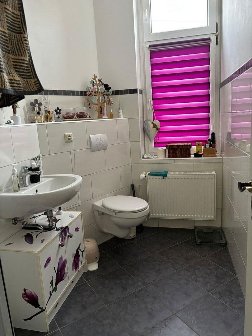 Pronájem bytu 3+1 69 m², Görtzker Str., Schönebeck (Elbe), Sasko-Anhaltsko Pronájem bytu 3+1 69 m², Görtzker Str., Schönebeck (Elbe), Sasko-Anhaltsko