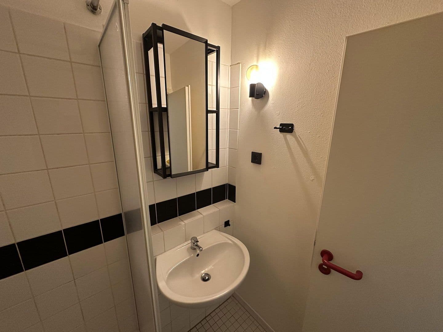 Pronájem bytu 1+1 21 m², Gaußstraße 77, Saarbrücken, Země Sársko Pronájem bytu 1+1 21 m², Gaußstraße 77, Saarbrücken, Země Sársko