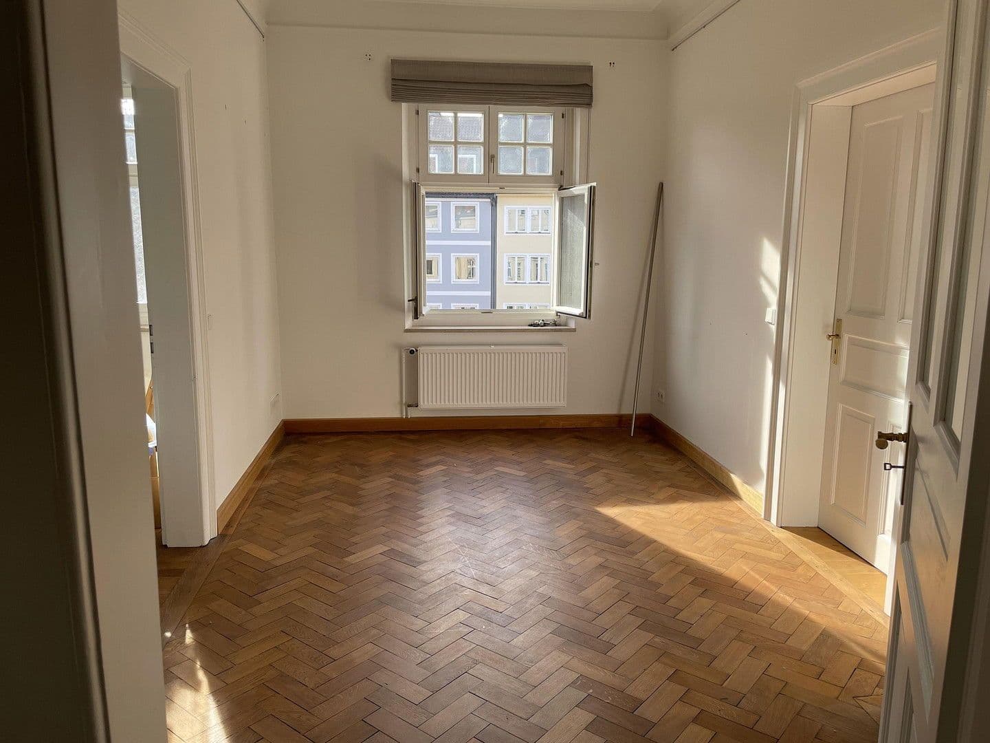 Pronájem bytu 3+1 113 m², München, Bavorsko Pronájem bytu 3+1 113 m², München, Bavorsko